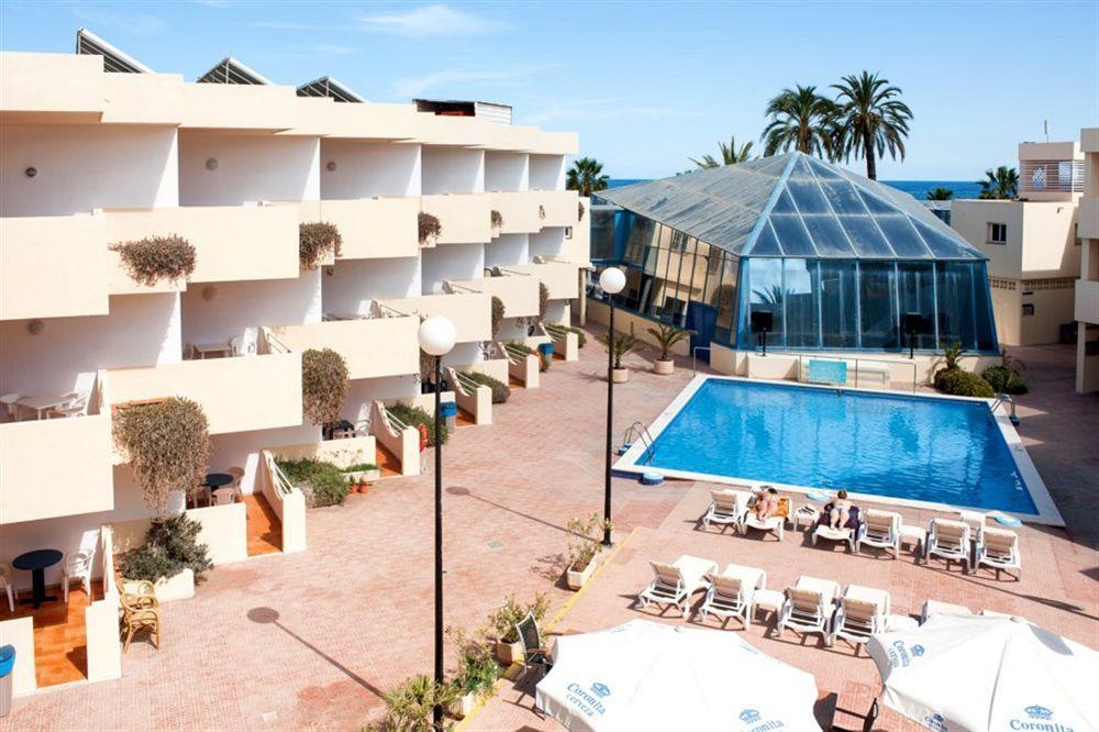 Apartamentos Bora Bora - Adults Only Playa d'en Bossa Ngoại thất bức ảnh